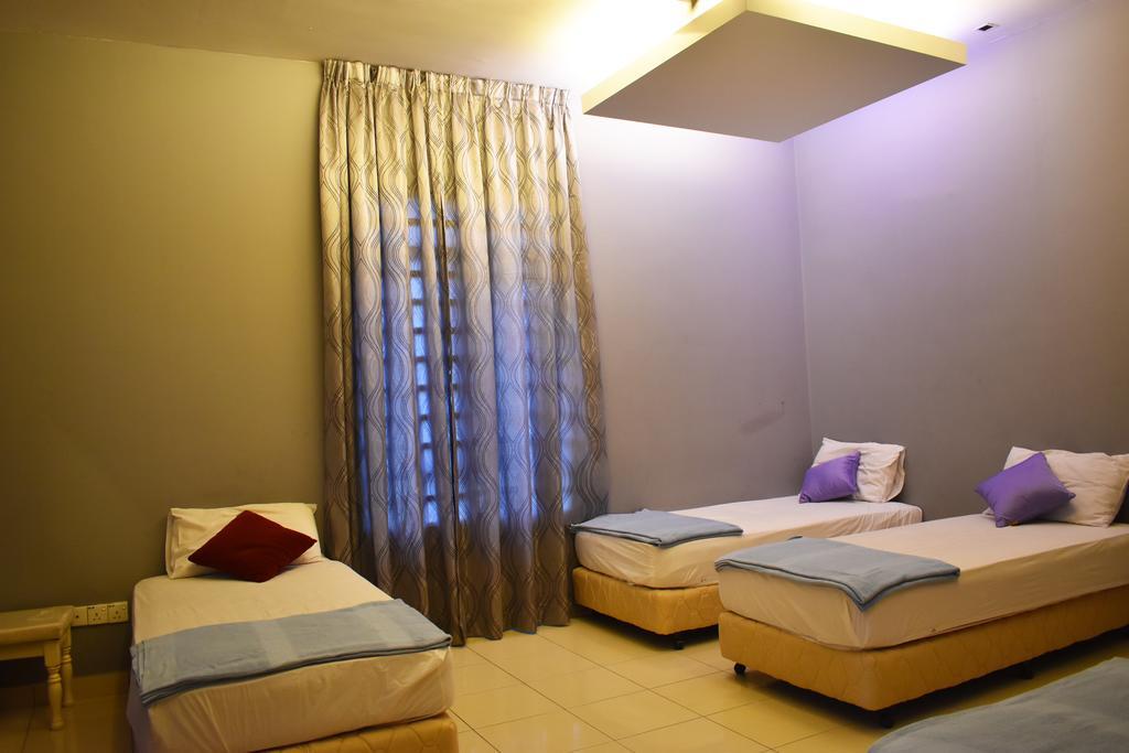 67 First Island Villa Bukit Jambul Ngoại thất bức ảnh