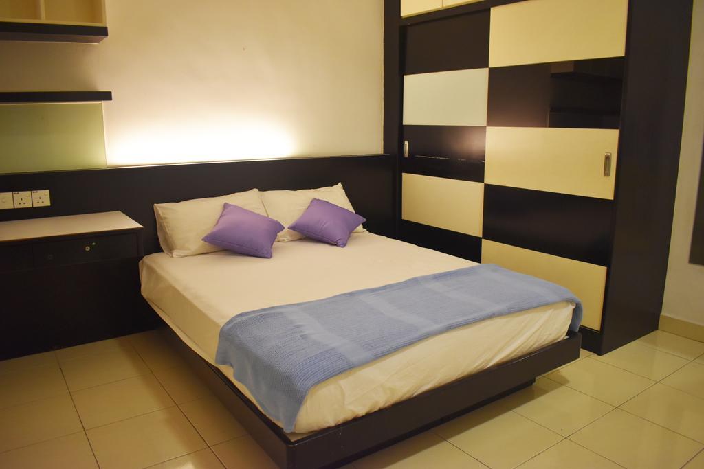 67 First Island Villa Bukit Jambul Ngoại thất bức ảnh