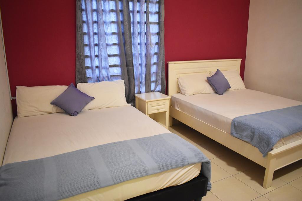 67 First Island Villa Bukit Jambul Ngoại thất bức ảnh